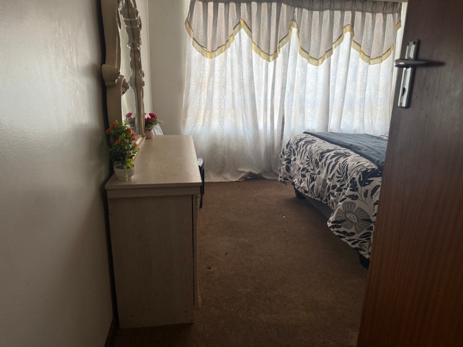2 Bedroom Property for Sale in Potchefstroom North West